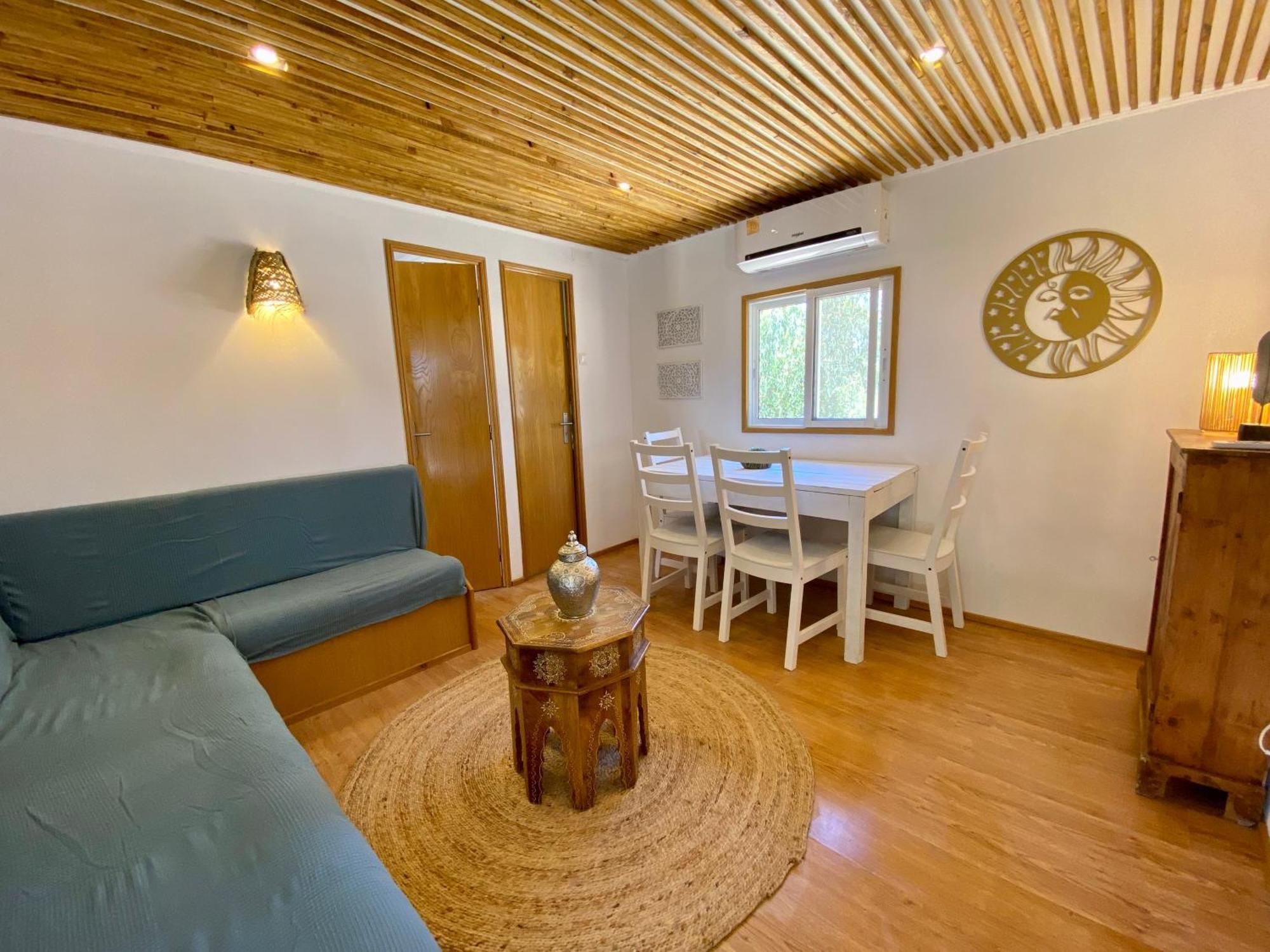 Montum Farm Living Guest House Melides Exterior photo